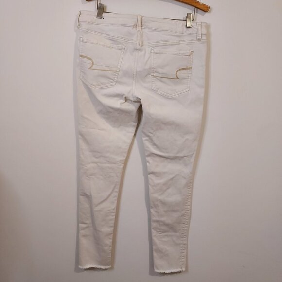 American Eagle Mid Rise Super Distressed Cream Jeggings - Picture 4 of 13